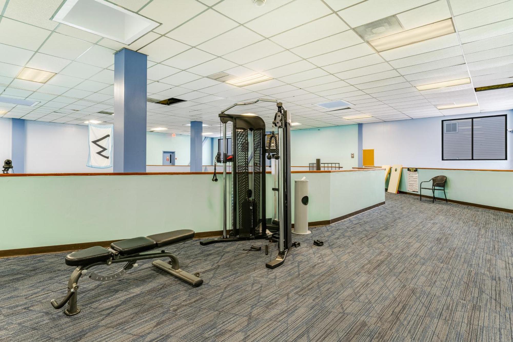 Pinnacle Beech Mountain Room photo
